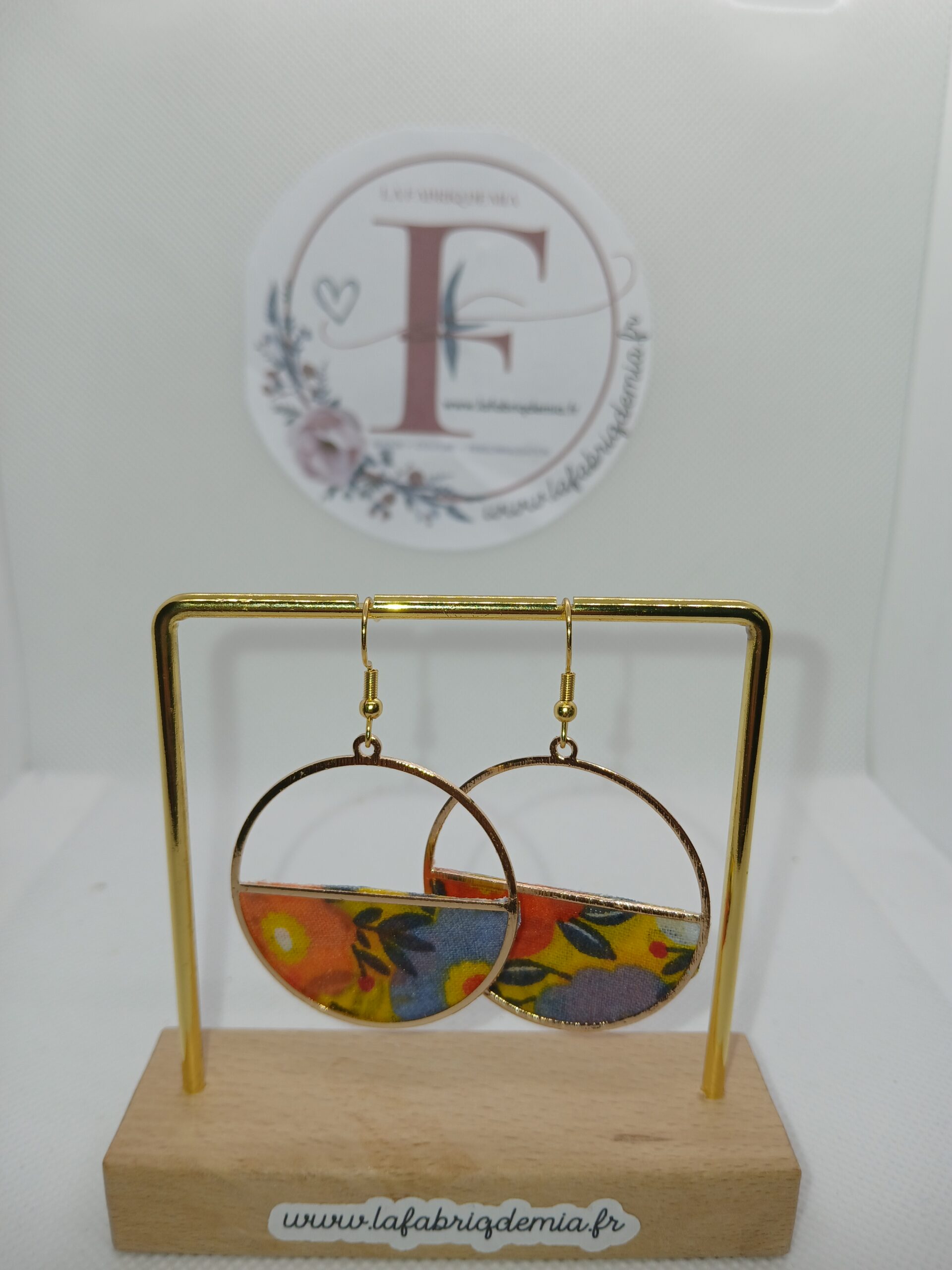 Boucles d&rsquo;oreilles cuivre et tissu 467