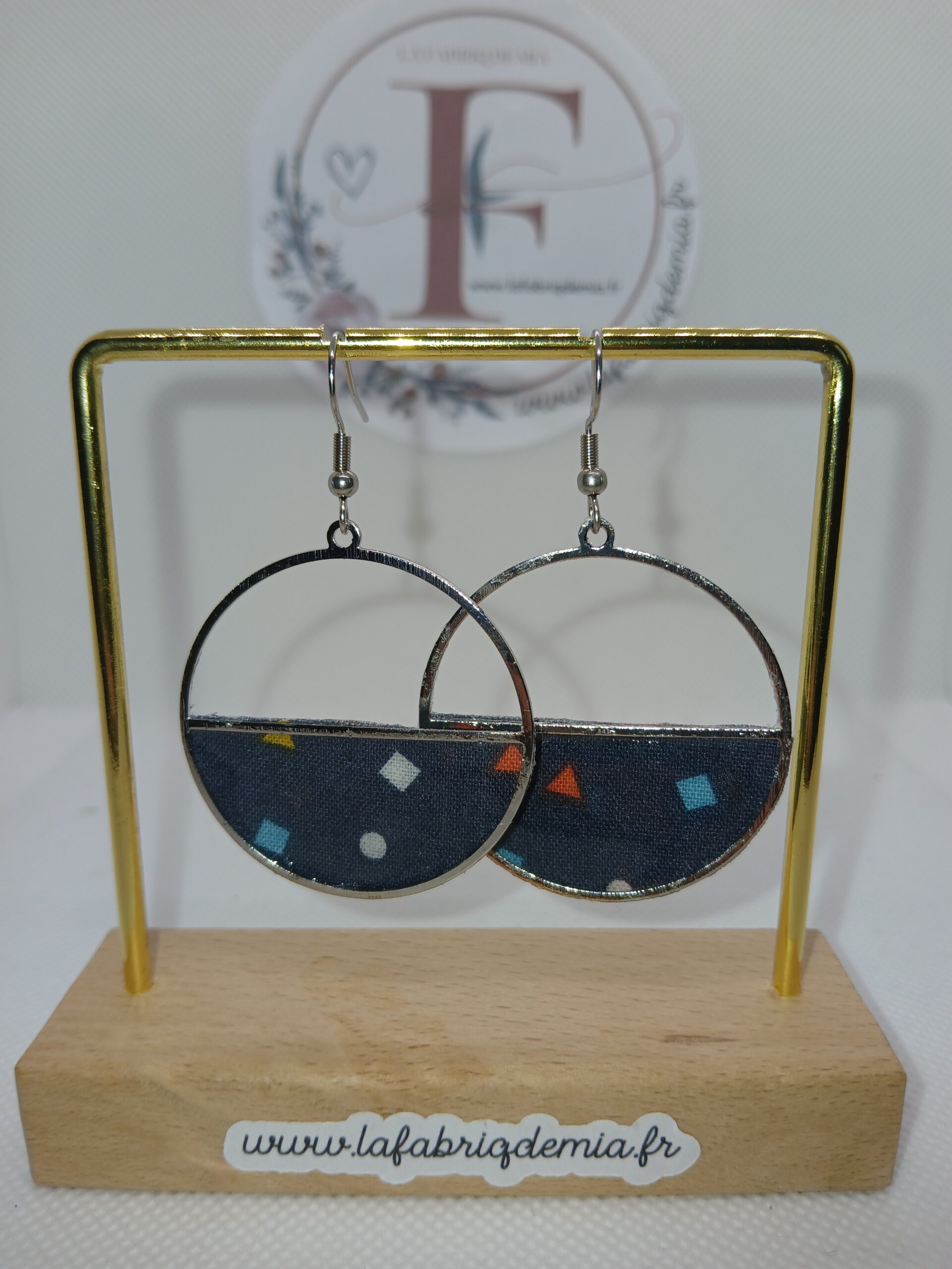 Boucles d&rsquo;oreilles cuivre et tissu 470
