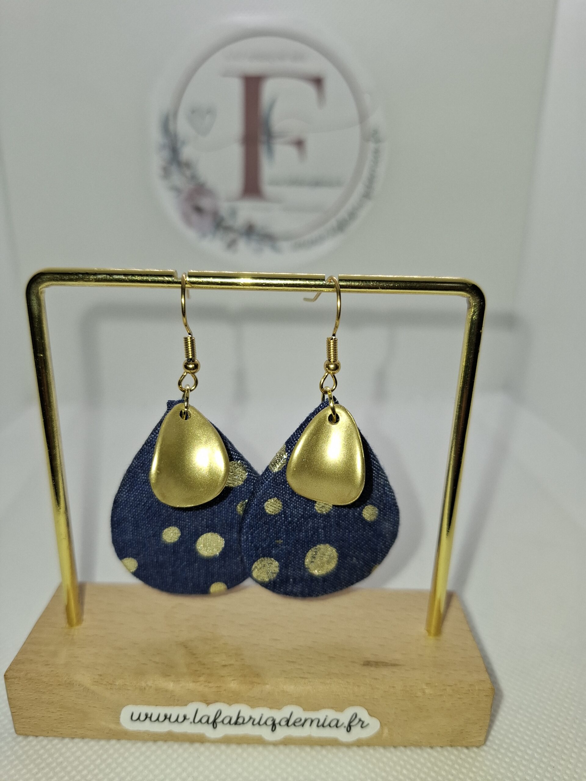 Boucles d&rsquo;oreilles  bois 665
